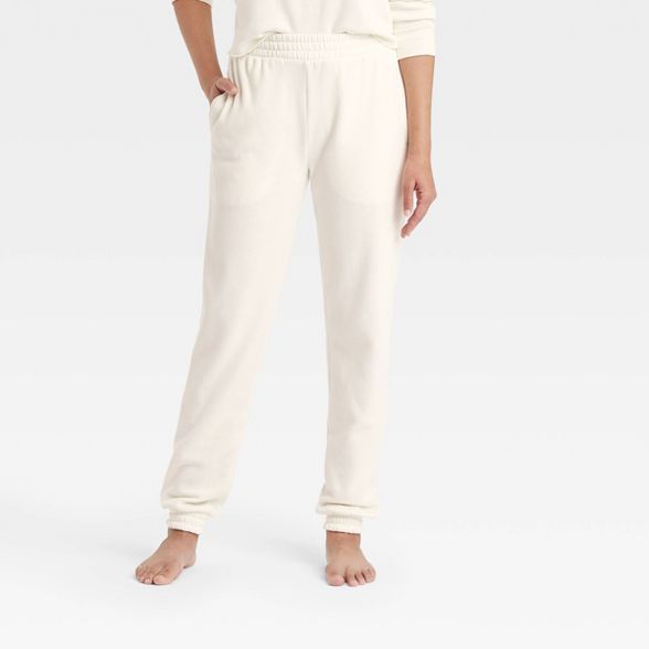 Target/Women/Women's Clothing/Pajamas & Loungewear/Pajama Bottoms‎Women's Fleece Lounge Jogger ... | Target
