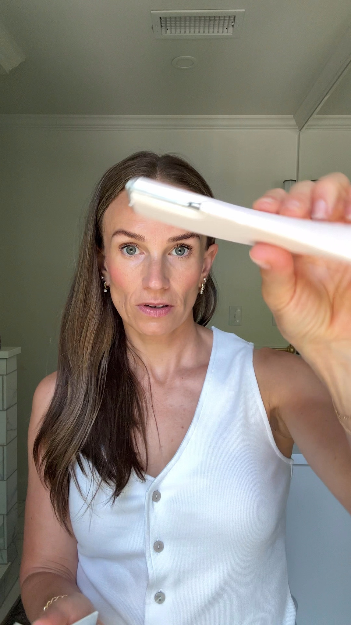 How I use the dermaflash

#LTKBeauty #LTKmomlife #LTKOver40