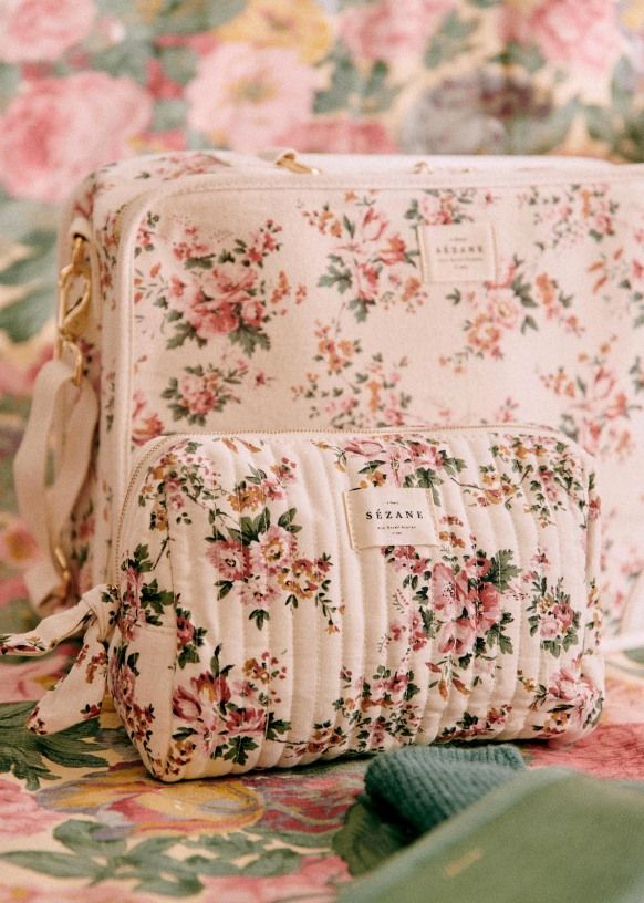 Toiletry Bag - Vintage Flowers - Organic Cotton - Sézane | Sezane Paris