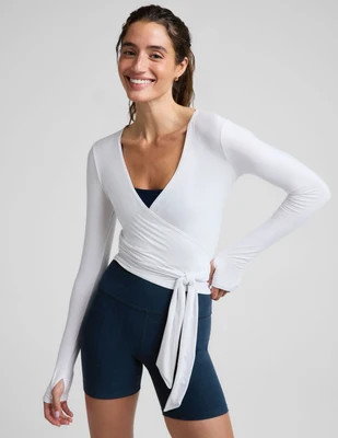 Featherweight Waist No Time Wrap Top | Beyond Yoga