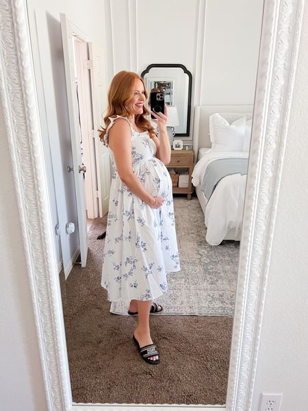 Todays work from home dress! Petite Plume blue and white dress! I got my regular size of small and it’s bump friendly! Use code HANNAHT20 for 20% off!

#LTKstyletip #LTKbump #LTKSeasonal