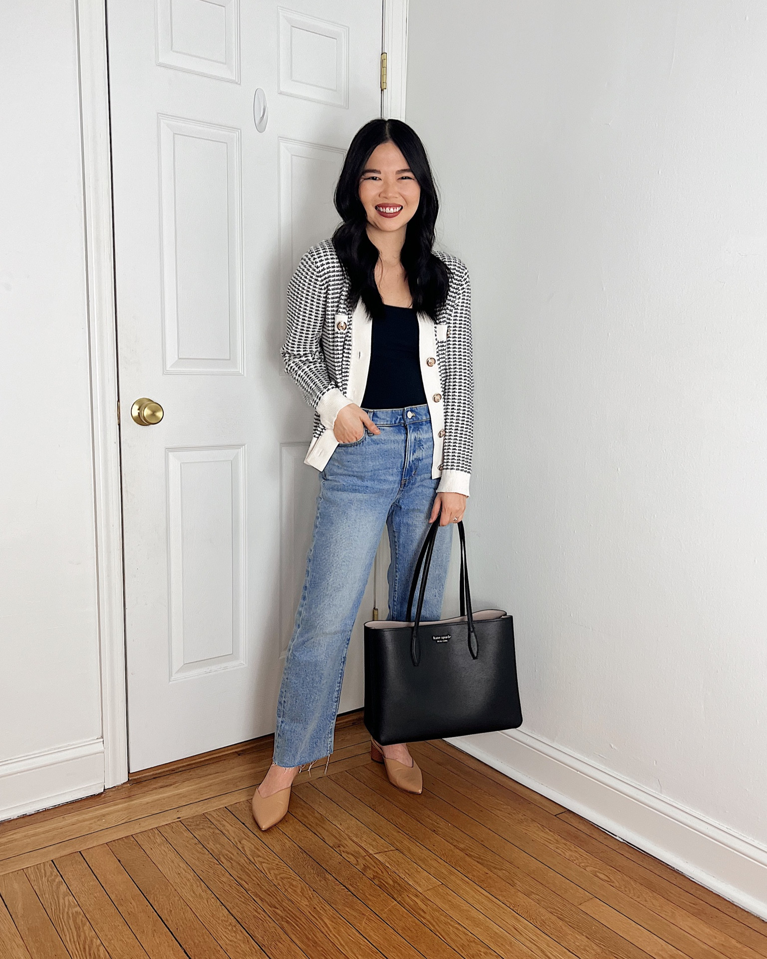 Textured cardigan (XS)
Black and white cardigan
Striped cardigan
Black tank top (XS)
High waisted straight jeans (4P)
Black tote bag
Tan pumps (1/2 size up)
Smart casual outfit
Ann Taylor outfit
Neutral outfit
Spring work outfit

#LTKfindsunder100 #LTKworkwear #LTKSeasonal