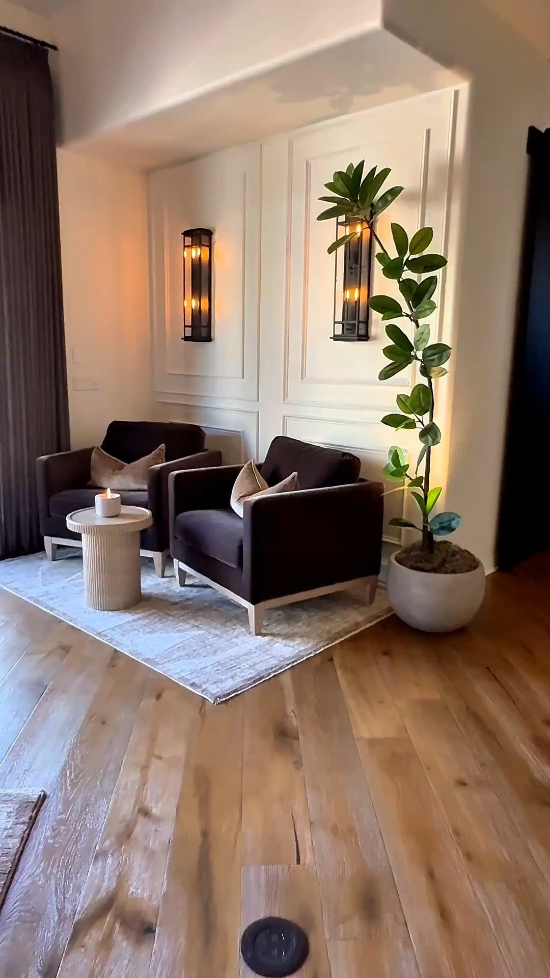  This corner is my favorite! And it’s next to my living room where it turns this space so grand with the moody tones and contrasting colors! I love it 🥰 

Accent chairs. Living room Inspo. Cozy corner inspo. Interior design. Home decor finds. 

 



#LTKGiftGuide #LTKFindsUnder100 #LTKHome