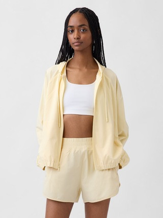 GapFit Tech Windbreaker | Gap (US)