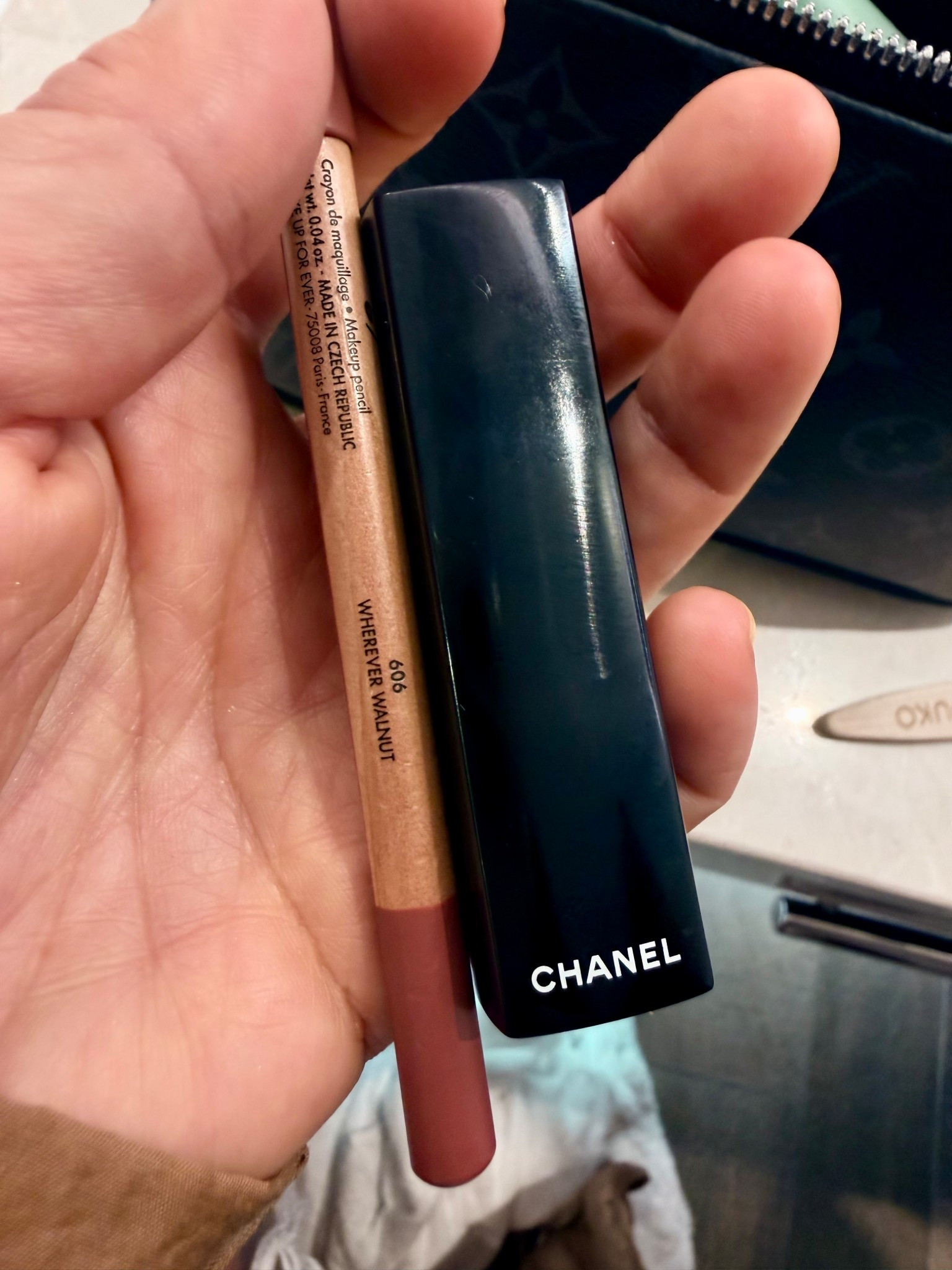 Lip combo 😘its perfect fir spring!! And vacation #lipcombo #lipliner #chanel

#LTKSwim #LTKTravel #LTKBeauty