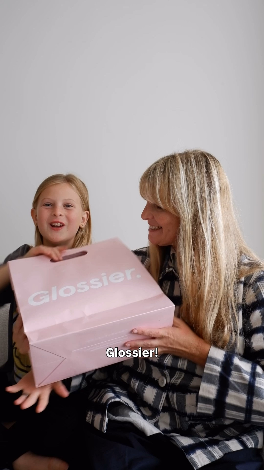 We're totally obsessed! Glossier, you've made our day! Thanks @glossier 

#Glossier #unboxing #glossiermakeup #makuplover 

#LTKuk #LTKbeauty