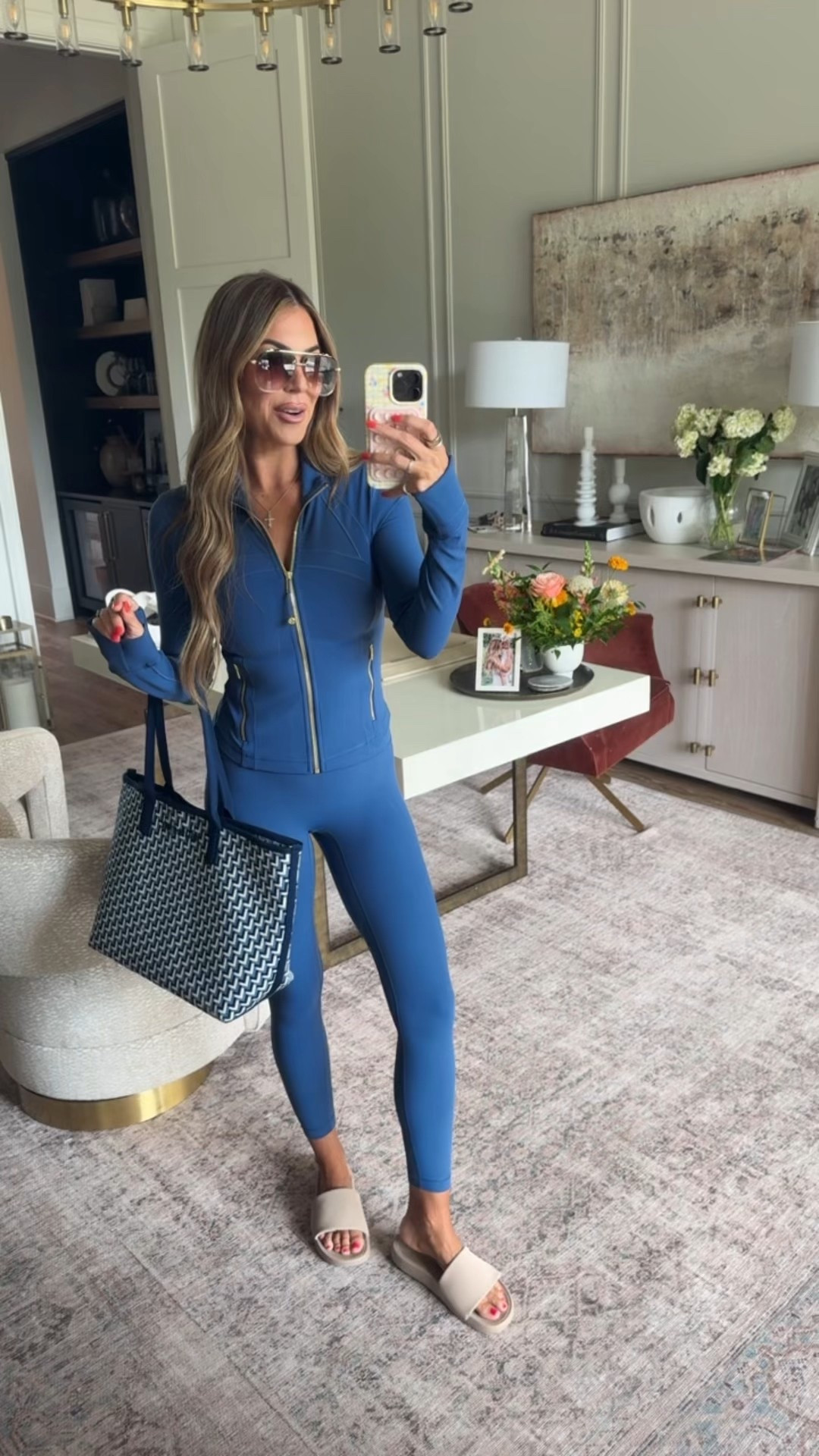 This blue twill color is 😍

Size 6 Tops and leggings 
Xs/s sweatshirt 
Size 4 skirt 

@lululemon #lululemoncreator #ad

#LTKStyleTip #LTKActive #LTKSeasonal