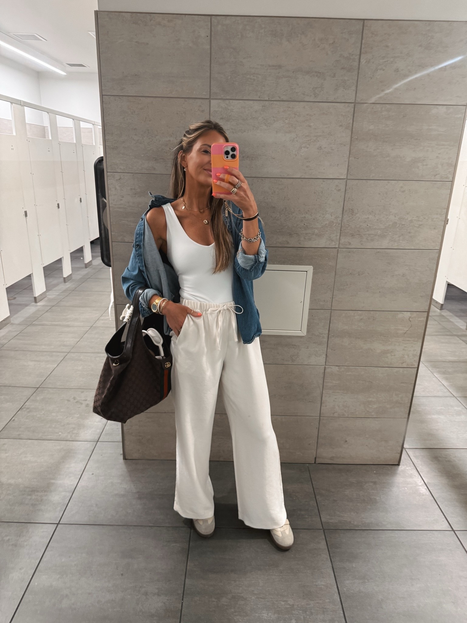 My travel outfit! The viral antiwrinkle pants were so good for travel. No wrinkles!