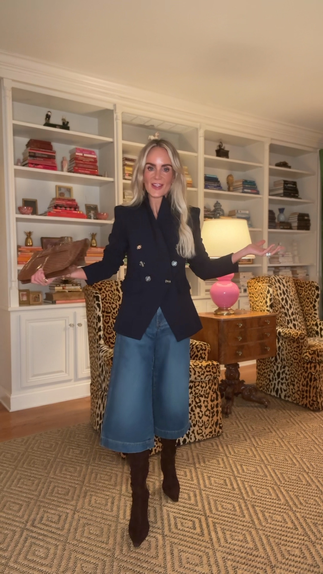 Bag is vintage and cannot be linked….