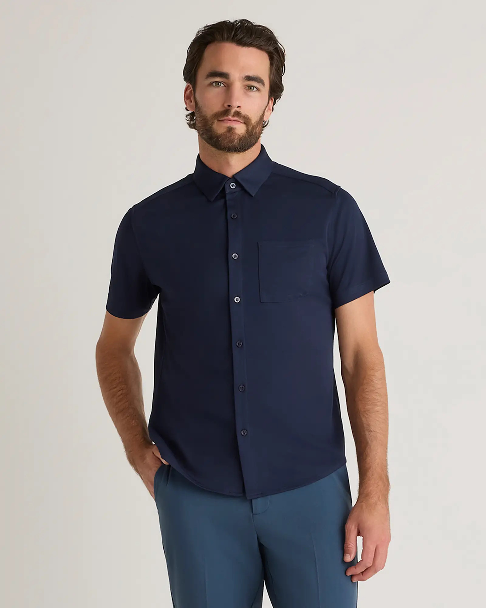 Commuter Stretch Pique Short Sleeve Button Down in Navy | Quince