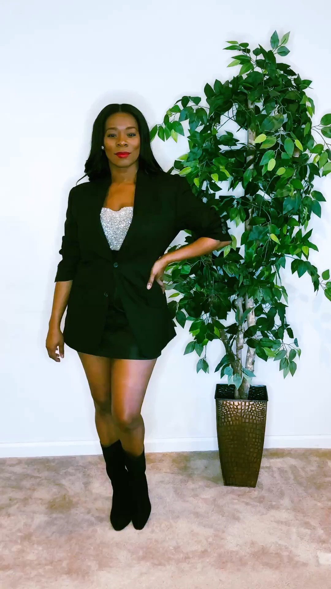 Holiday razzle dazzle✨💫✨ #holidayparty 
#sleighingthebells #holidayslay #razzledazzle 

#LTKgrwm #LTKootd #LTKHoliday