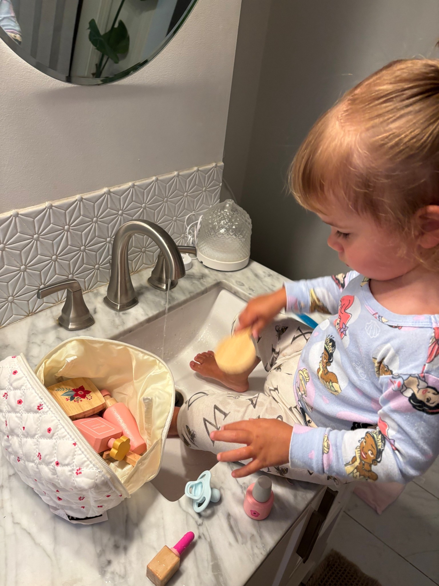 Toddler makeup bag 💓

#LTKKids #LTKFamily #LTKFindsUnder50