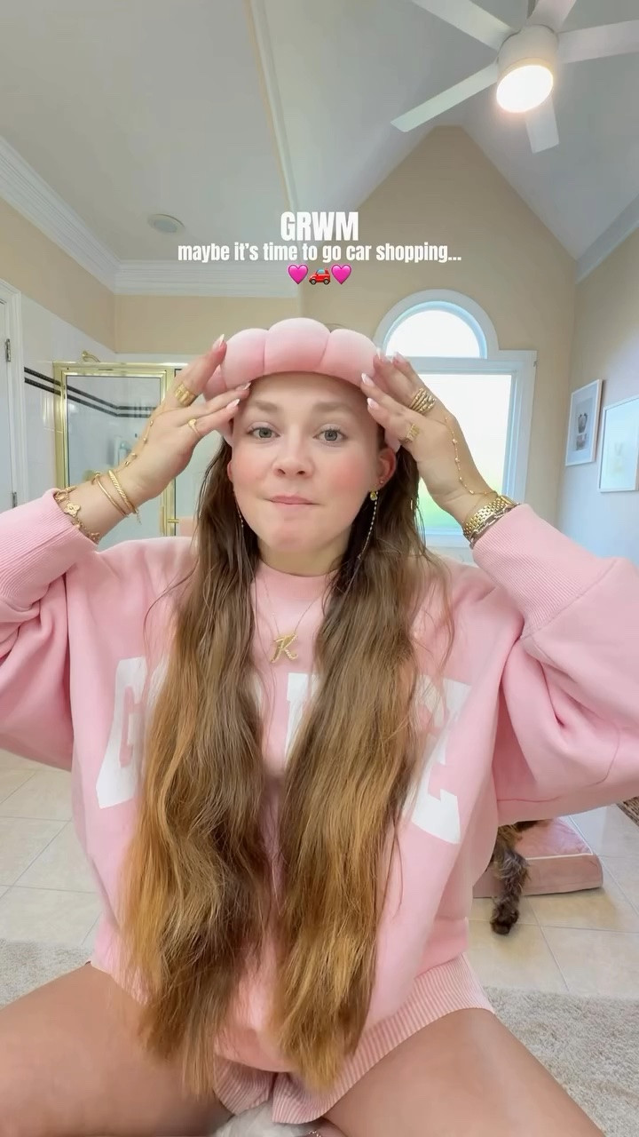 Pleaseeeee comment what car you recommend!!😩I need help!🤭🩷
#grwm #carshopping #skincare #chichat #fyp