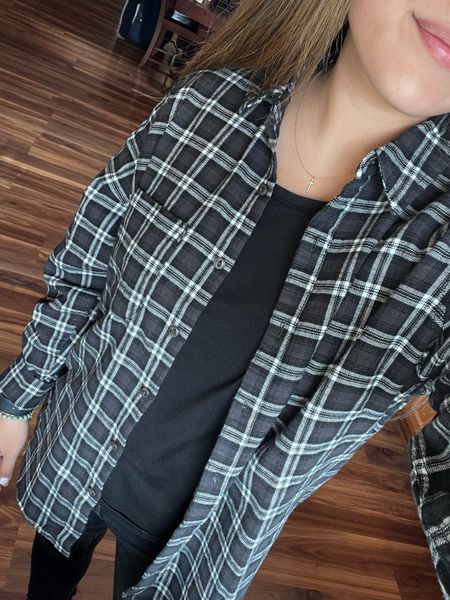 Looking for the perfect relaxed fit flannel? Here it is 🤎 Wearing a medium for a slight oversized fit!

#LTKstyletip #LTKfit #LTKunder50
