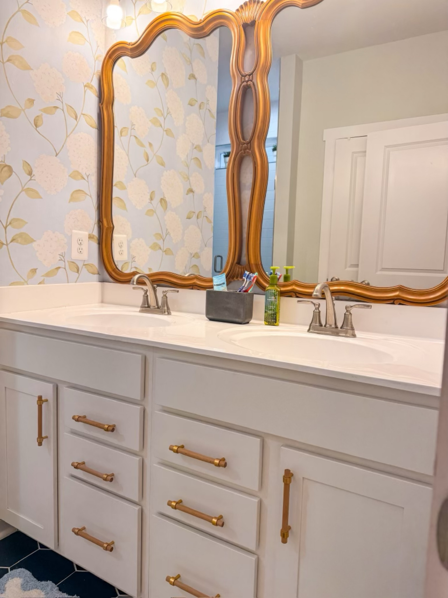 recent upgrade in our bathroom🙌🏼🐚🌟 got these handles from Amazon and were super easy to install! 6 pack for $33! Ordered in color beach!

Amazon, Amazon find, Amazon home, drawer pulls, home upgrades, home update, DIY, home decor, Claire Tammaro 

#LTKFamily #LTKHome #LTKStyleTip