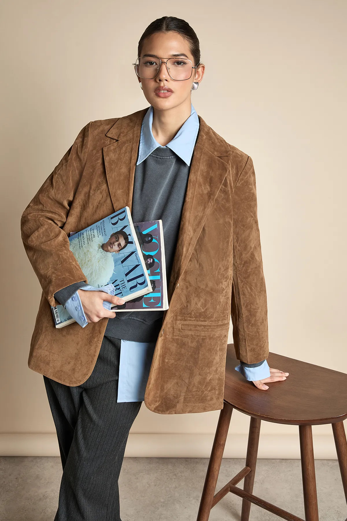 Suits | Vintage Look Faux Suede Relaxed Fit Blazer | boohoo | Boohoo.com (FR)