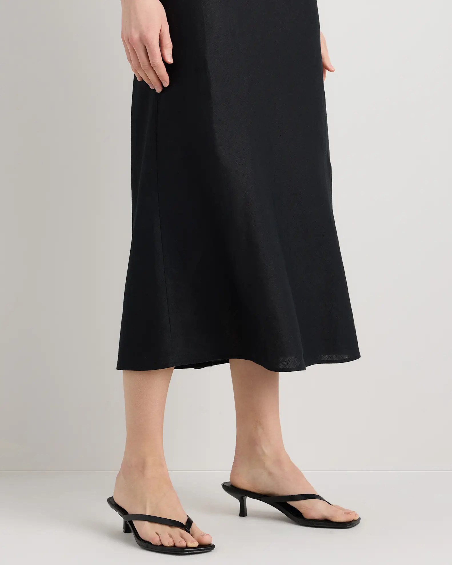 100% European Linen Midi Slip Skirt | Quince