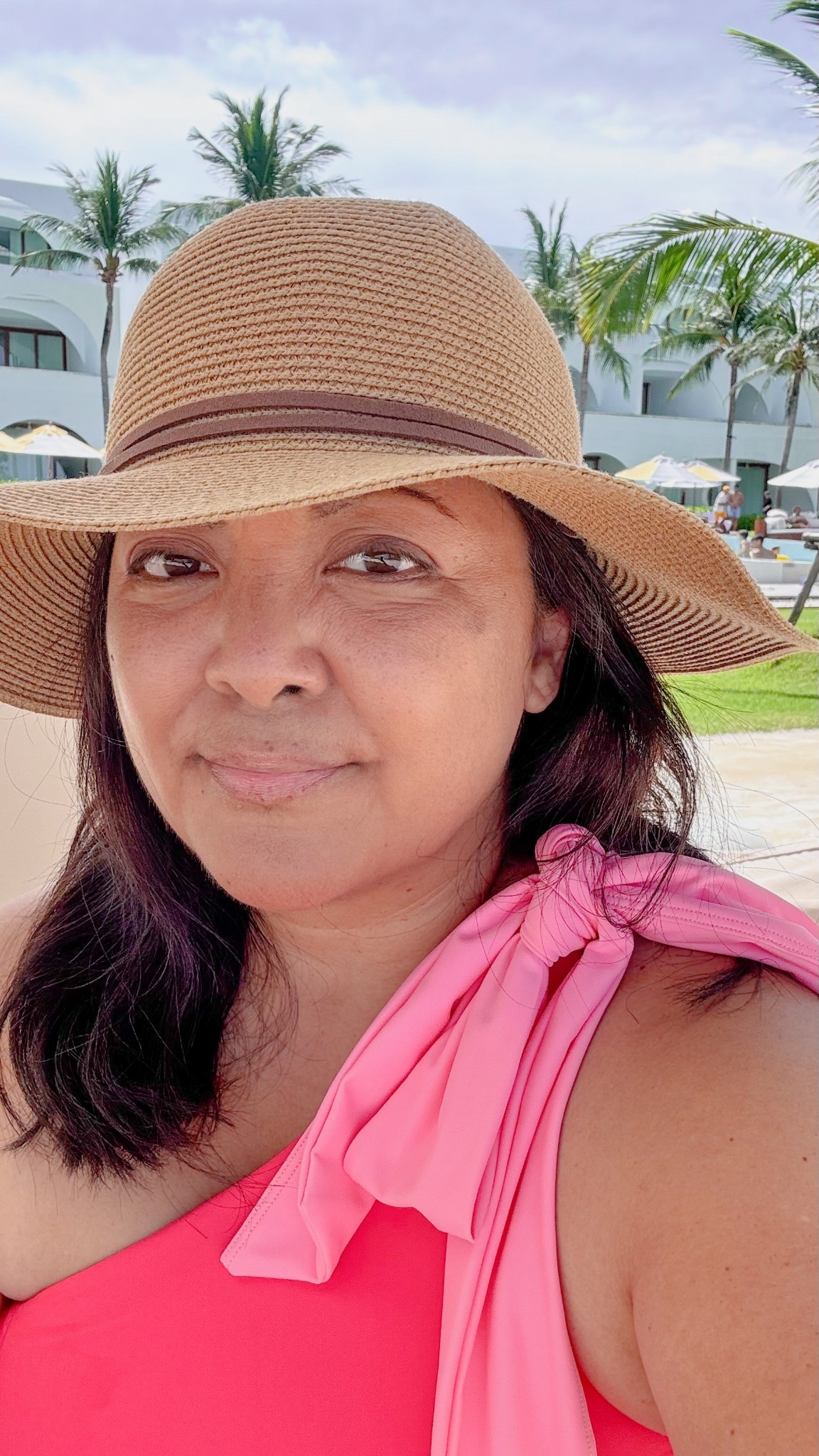 Entering my middle aged resort lady era 🍹

#LTKsummer #LTKover50style #LTKswimwear