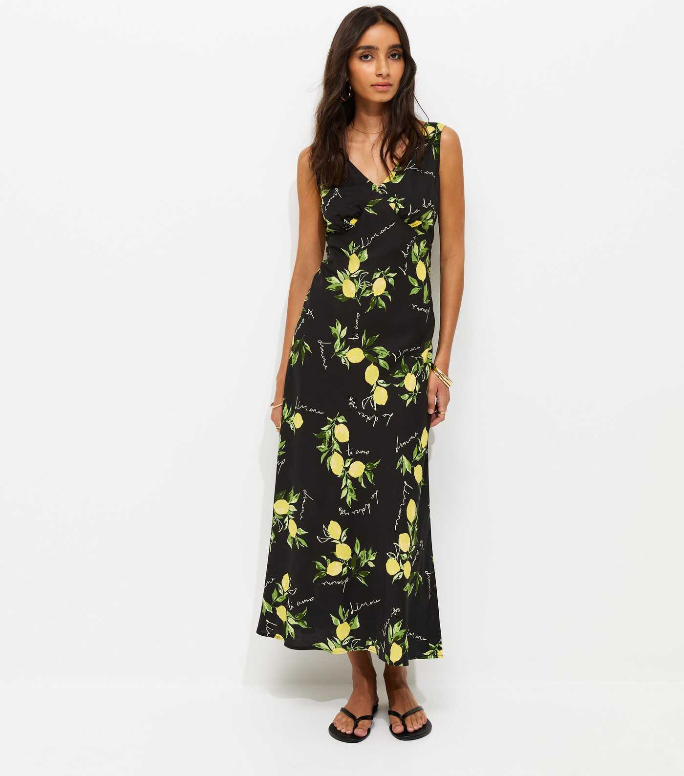 Black Lemon Print V-Neck Midi Dress | New Look | New Look (UK)