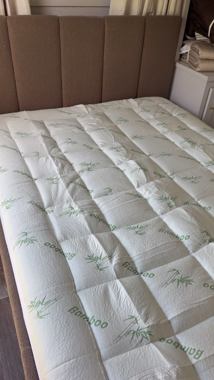 Bed with hidden storage and it’s a great price!

#LTKSaleAlert #LTKHome