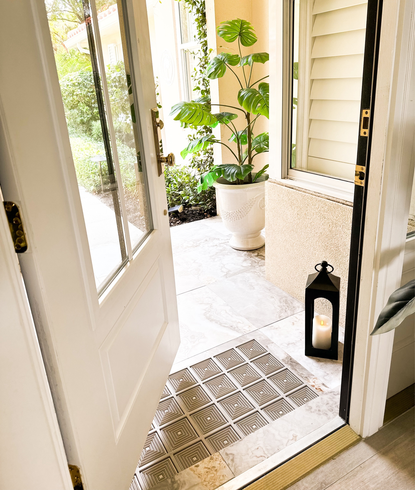 Front door patio  outdoor mat washable 

#LTKFamily #LTKHome