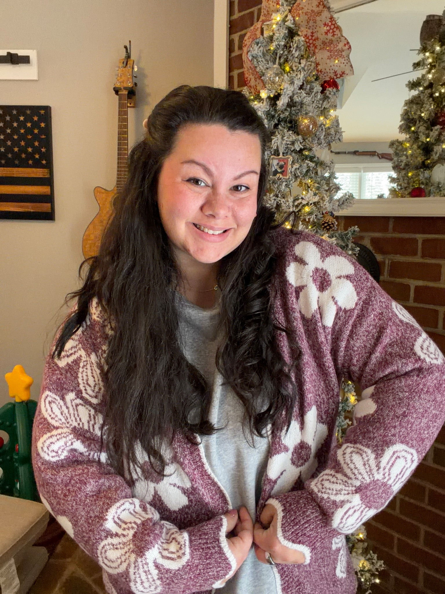 cutest cardigan to add some pop to any outfit 💫

#ltkstyle #ootd #outfitinspo 

#LTKMidsize #LTKootd #LTKSaleAlert