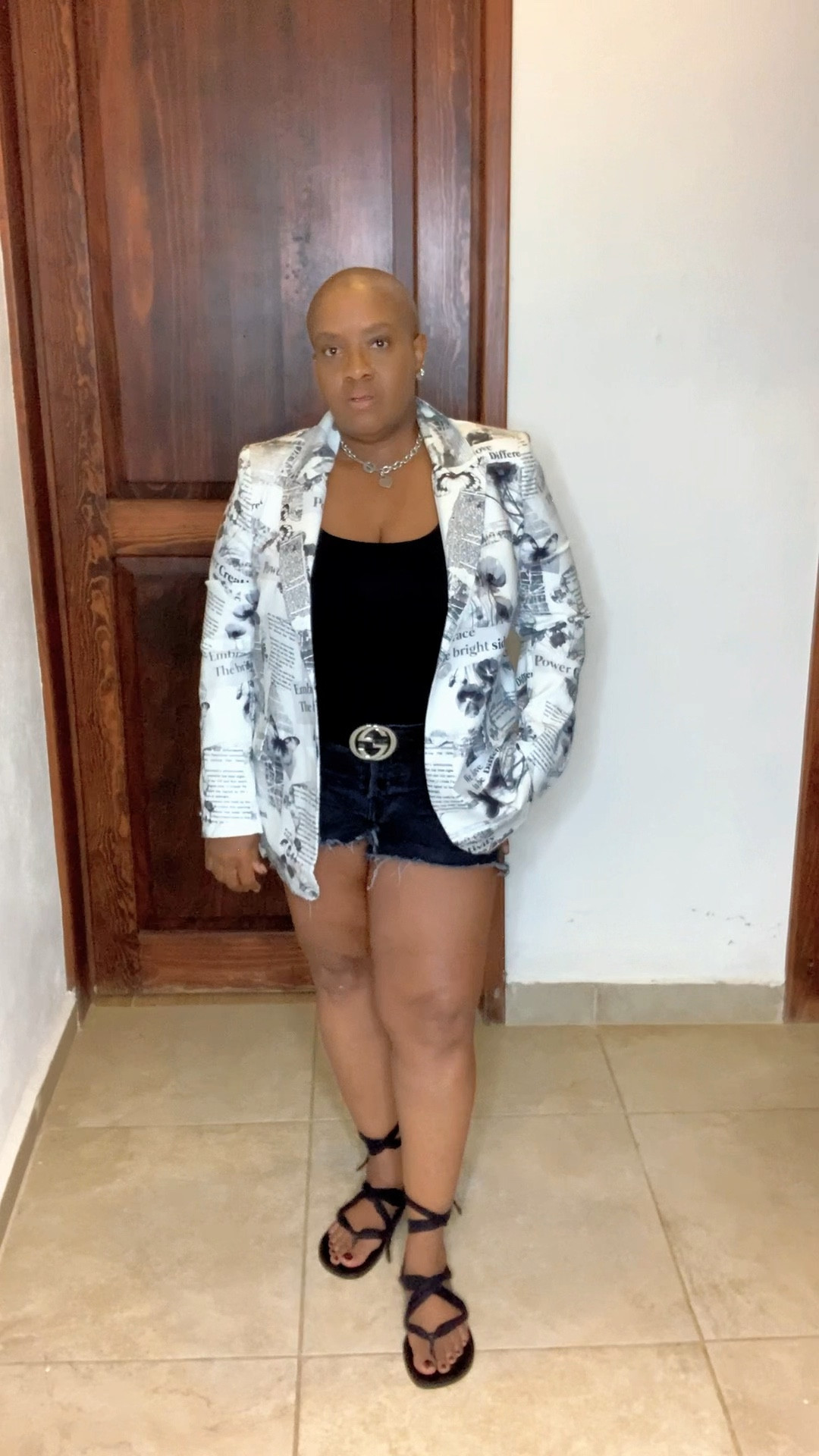 The perfect statement blazer for vacation
Size L

#LTKStyleTip #LTKOver40 #LTKTravel