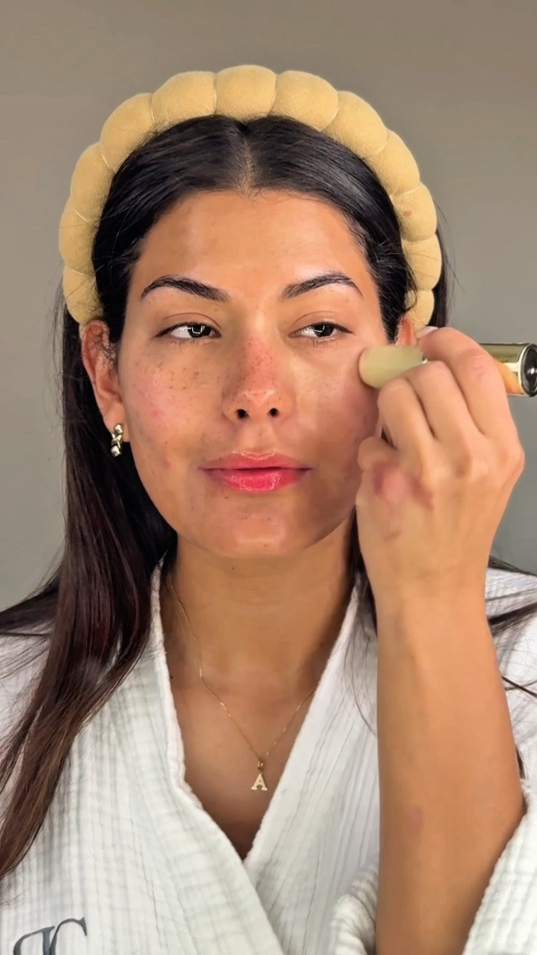 This little stick = instant refresh 👀✨
The Tula Eye Cooling Balm is my go-to to depuff, hydrate, and wake up my under-eyes in seconds.

I keep it in my bag for everything — travel days, date nights, and mid-day touch-ups. The cooling effect feels SO good and instantly makes you look more awake 🤍

If you’re building your “what’s in my bag” beauty essentials… this is a must ✨
Tula eye balm, eye cooling balm, depuff eyes product, under eye cooling stick, TikTok trending skincare, eye balm for puffiness:
under eye hydration, eye skincare routine, travel skincare must haves, vacation beauty essentials, what’s in my bag beauty, date night skincare routine, cooling eye treatment, skincare for tired eyes, mom skincare essentials, glow skin routine


#LTKmorningroutine #LTKBeauty #LTKselfcare