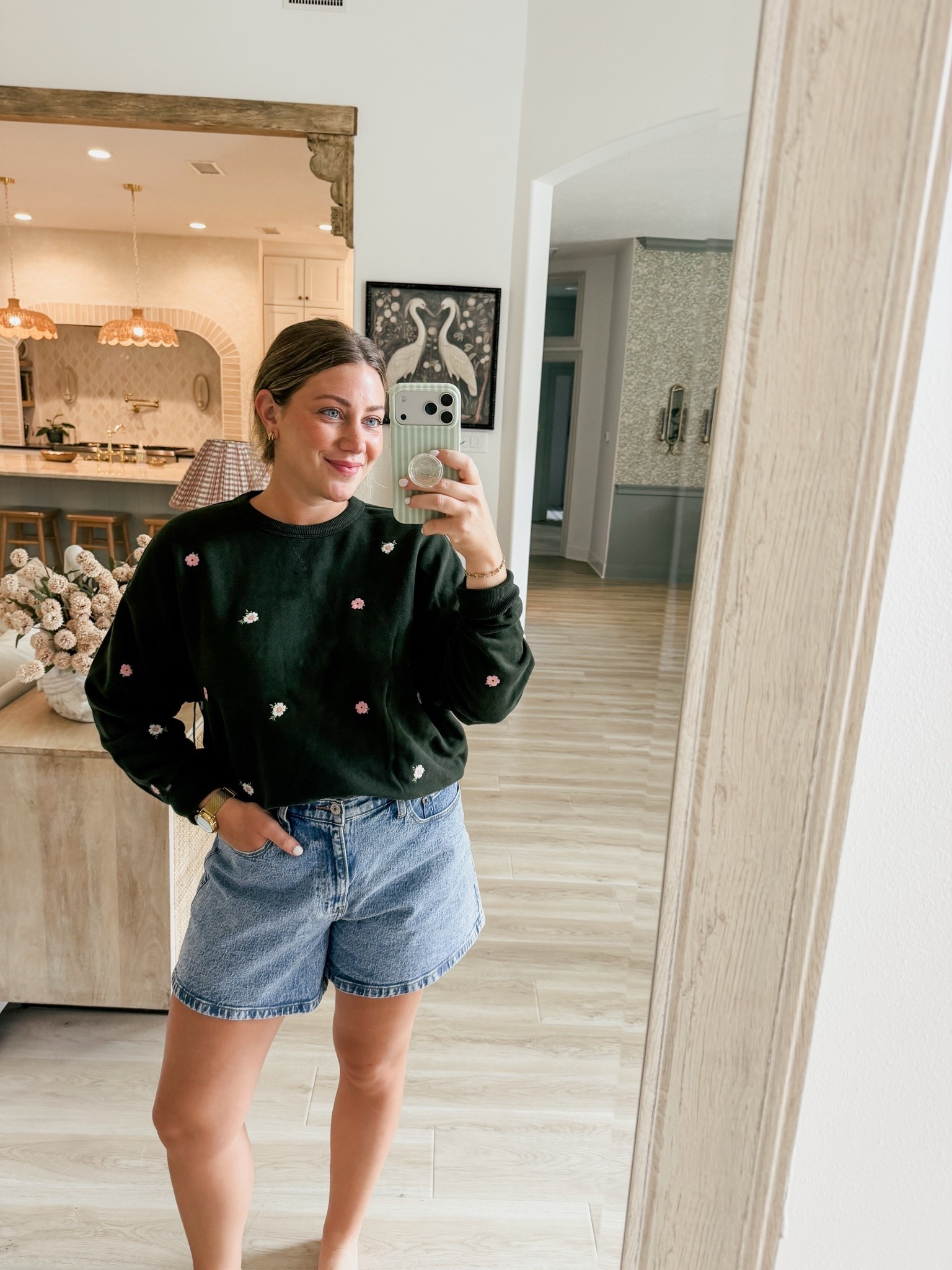 Walmart floral sweatshirt wearing a medium!

#LTKxWalmart