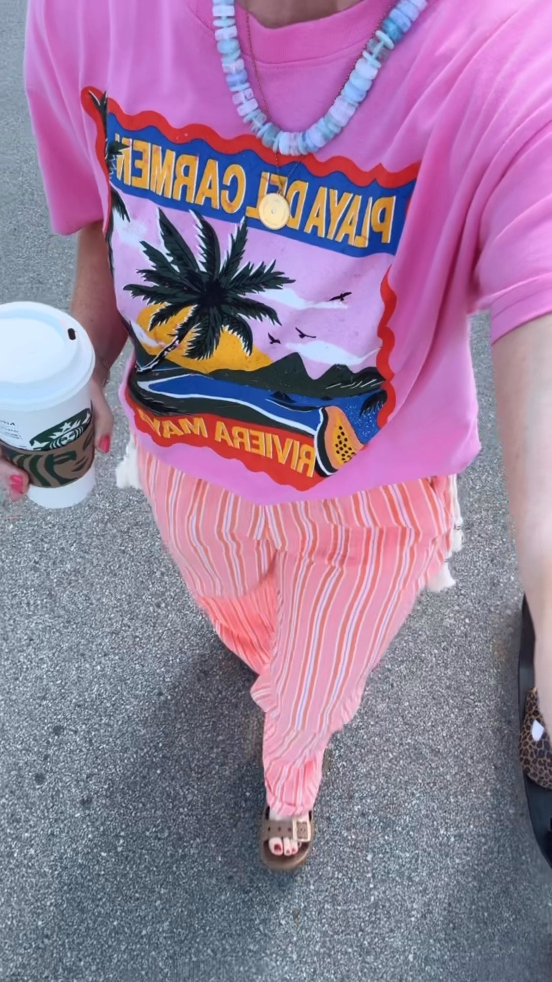 Outfit of the day, ootd

#LTKootd #LTKmomlife #LTKgrwm