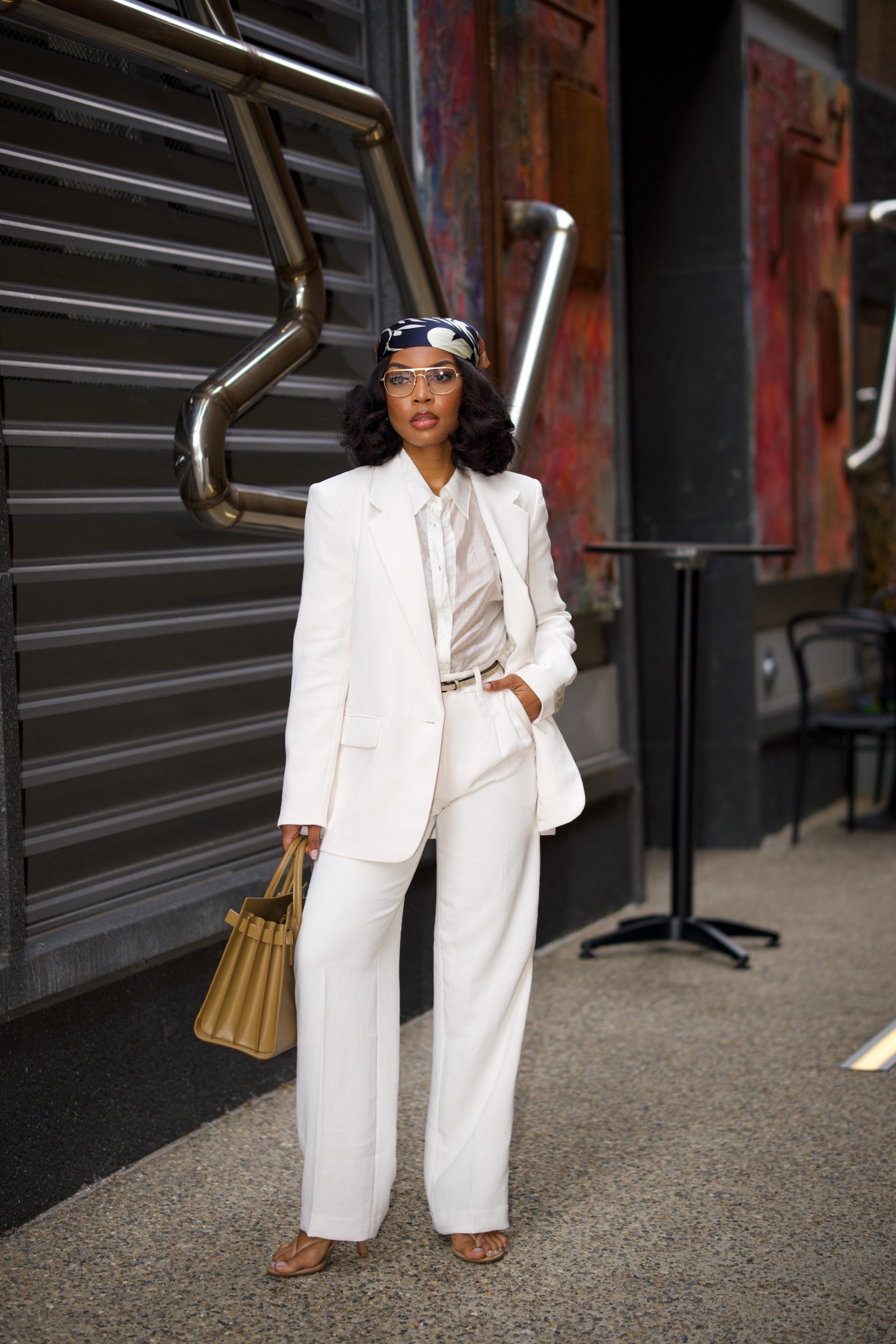 we love a good suit 🤍