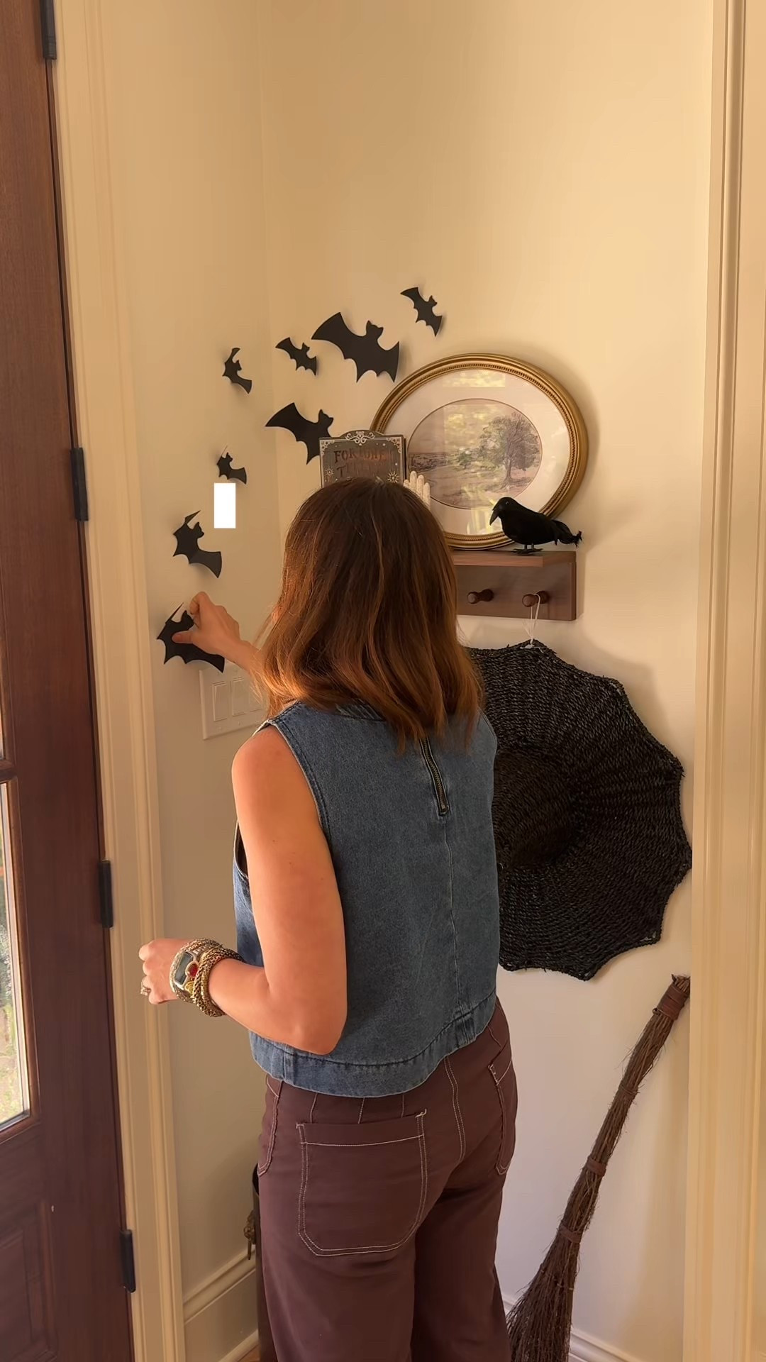 Decorate for Halloween with me. Halloween entry hall! 

#LTKSeasonal #LTKHome #LTKFamily