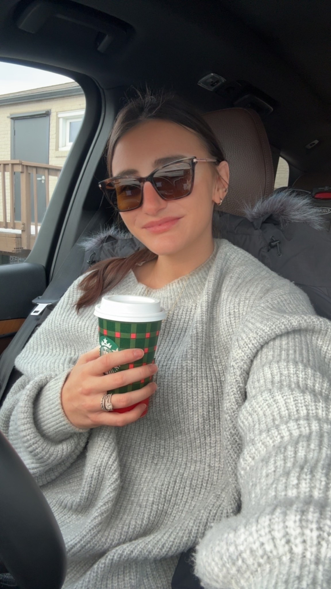 Cozy winter layers for real life (mom-approved comfort and style) 😉

#LTKootd #LTKmomlife #LTKgrwm