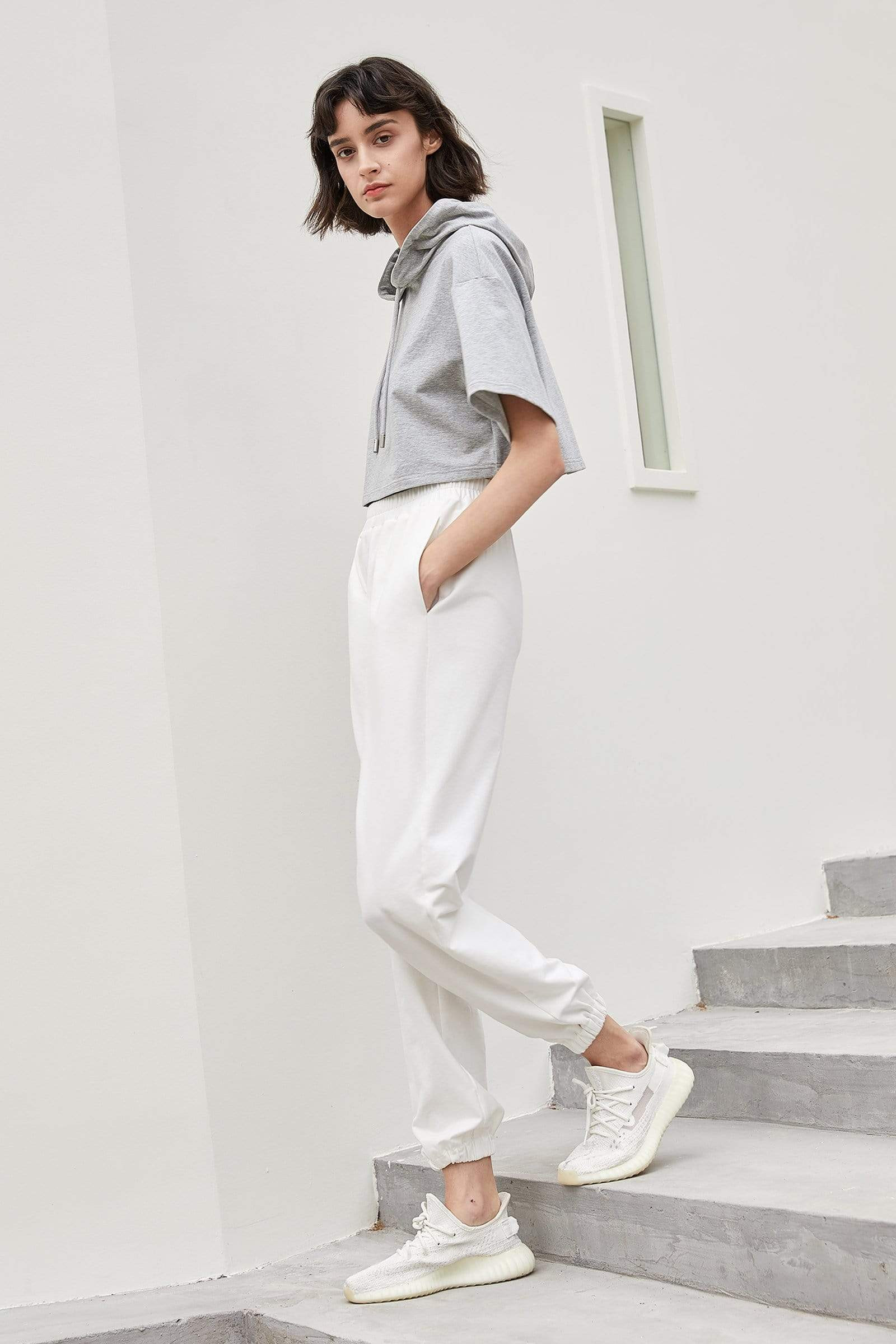 Molly White Jogger Pants | J.ING
