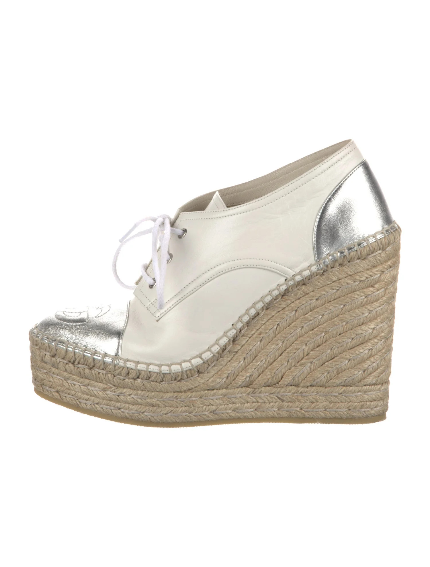 Double G Logo Leather Pumps | The RealReal