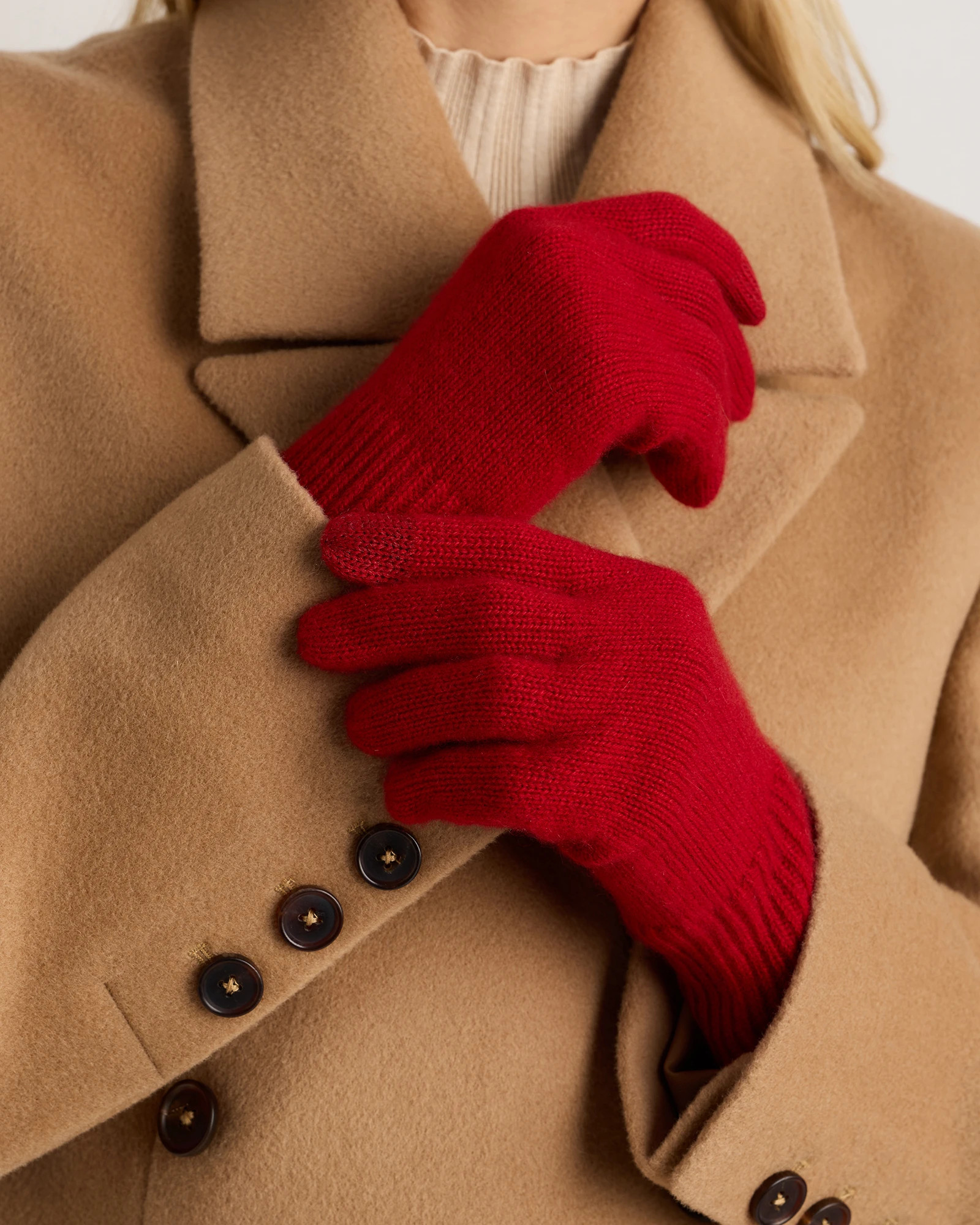 Cashmere Gloves | Quince in Varsity Red | Quince