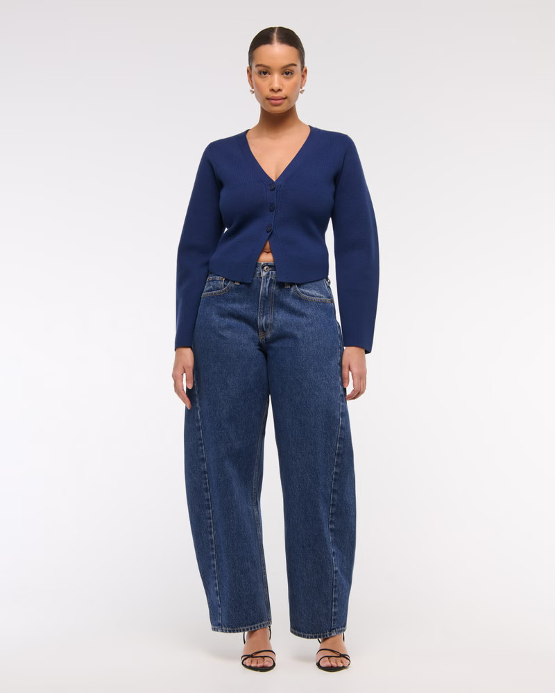 Curve Love Mid Rise Barrel Jean | Abercrombie & Fitch (US)