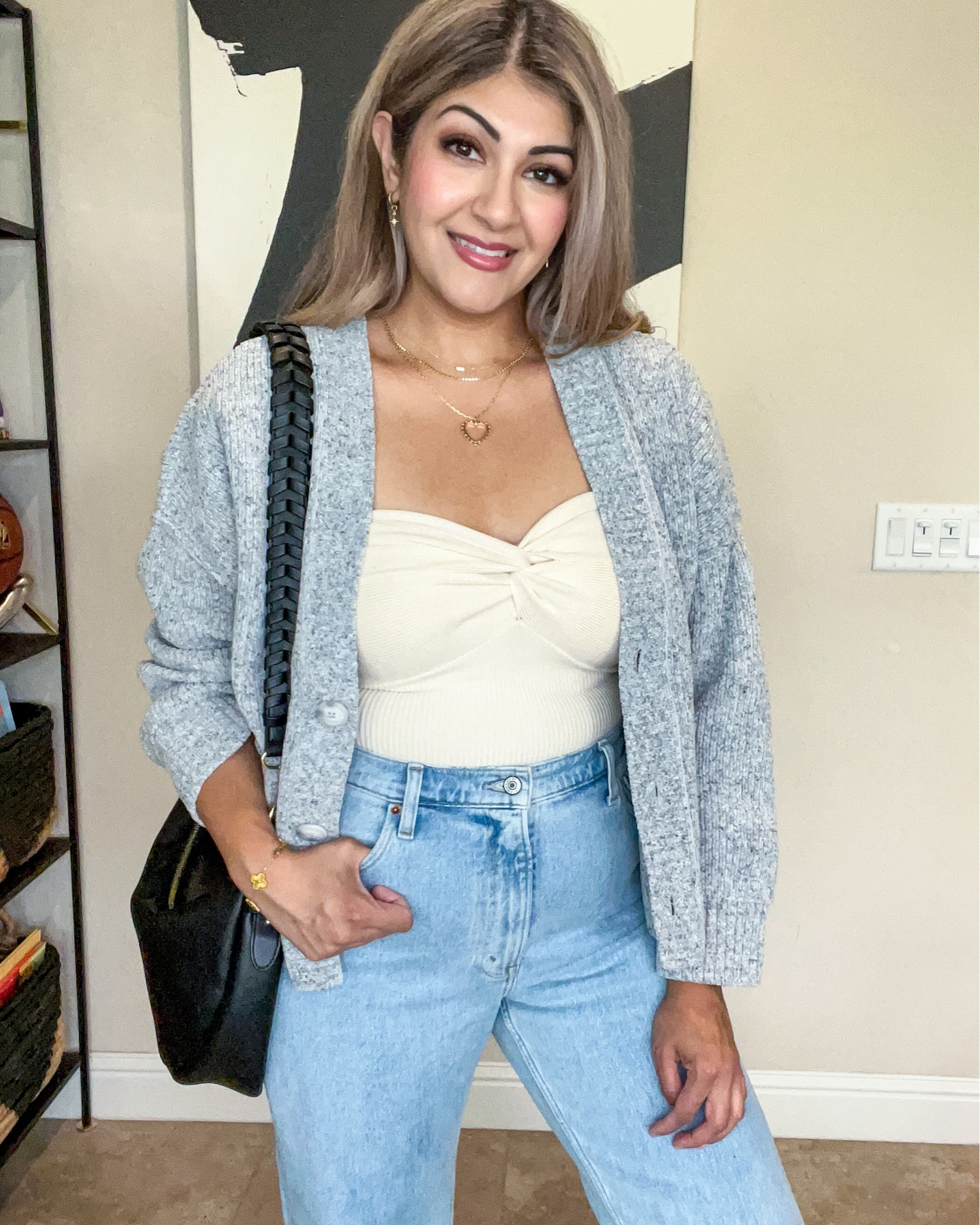 Abercrombie and fitch is having a sale and I’m sharing this favorite fall outfit. These A&F jeans are high waist and really help those of us with the mom pooch or PCOS belly. I’ve paired them with the viral amazon tube top and the softest cardigan from A&F.
Sizes 31 jeans
Medium top
Large cardigan 

midsize fall outfit / blue jeans / denim / high waist jeans / cool mom outfit / slimming jeans / fall outfits / teachers outfit / weekend outfit / work from home / brunch outfit / casual outfit / size 12 / size 10 / hourglass outfit 

#LTKmidsize #LTKSale #LTKsalealert