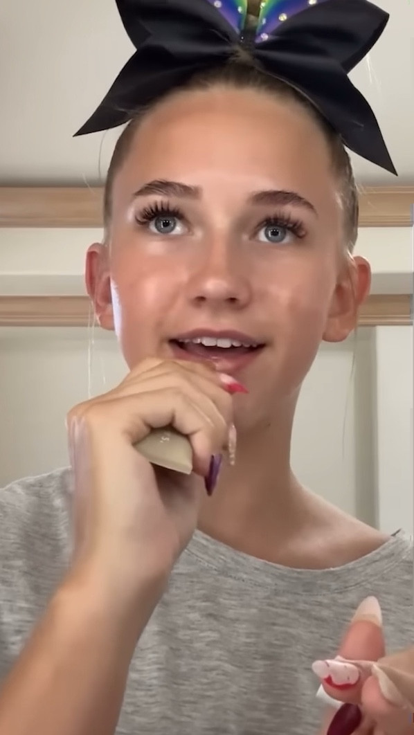 PaisLee’s cheer practice essentials 🎀✨

#LTKBeauty #LTKgrwm #LTKvlog