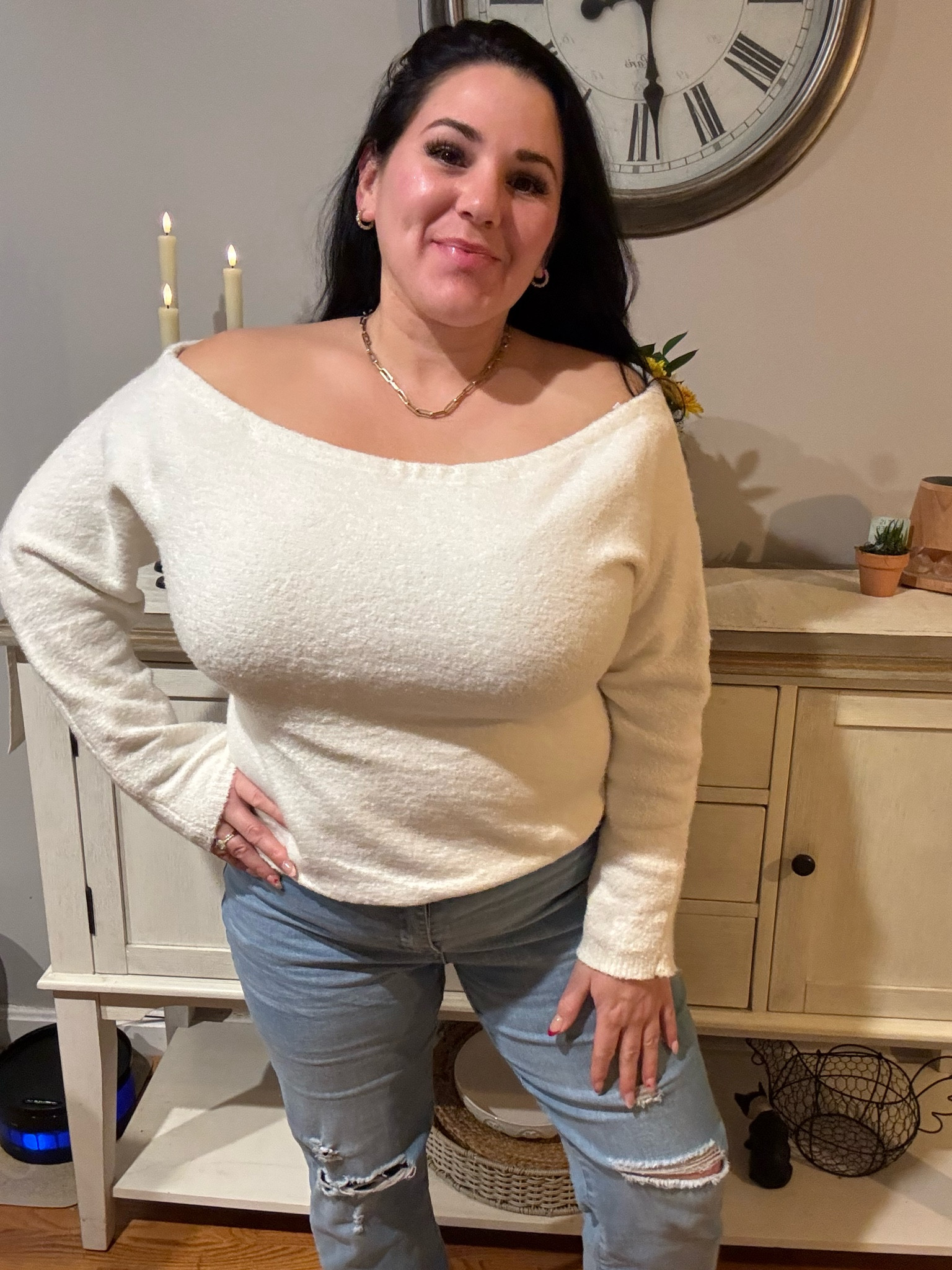 Off the shoulder Sweater 

#LTKFindsUnder50 #LTKOver40 #LTKStyleTip