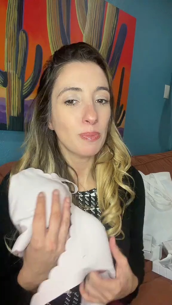 Support without the wires – Wireless Bra (115 5’5 size small). Shop now on LTK 

 #LTKSeasonal #LTKU #LTKHome