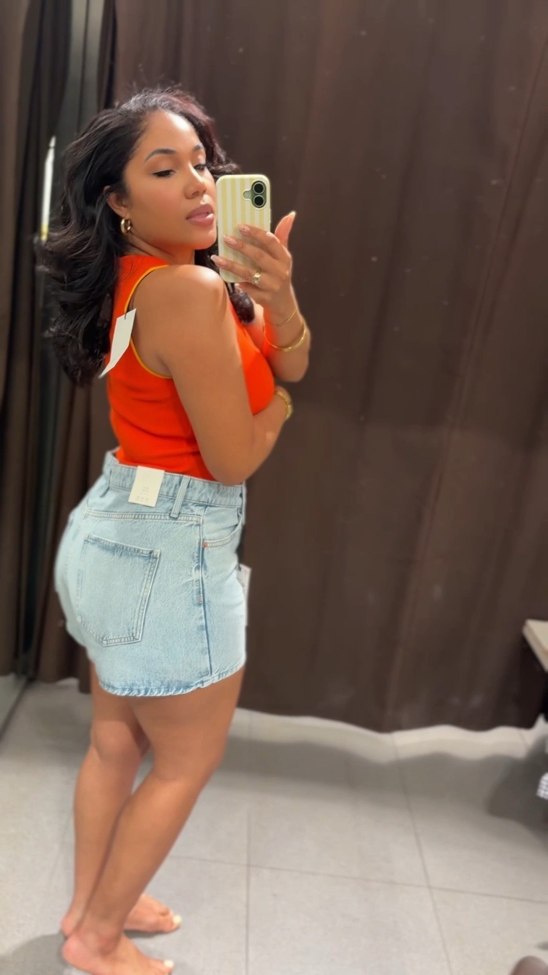 Sometimes the fitting room confirms you already own exactly what you need. 😂

These denim shorts were so flattering and fit really well, but I already own this same style in multiple colors. The only difference is these are slightly shorter, and I knew I could get the same look from pieces already in my closet.

The tank is such a fun color combination for summer, but I just didn’t love it on me the way I loved some of the other pieces from this haul.

One thing I’ve been trying to do lately is only buy the things I can’t stop thinking about once I leave the store.

These were cute, but they didn’t make the final cut.

Sizing for reference:
✨ 5’4”
✨ Around 165 lbs
✨ Usually a Medium in tops and Large/XL in bottoms
@Zara 

denim shorts, mom shorts, summer basics, casual summer outfit, ribbed tank top, vacation outfit, everyday style, summer fashion, capsule wardrobe, Zara haul, midsize fashion, curvy fashion, casual chic style, women’s clothing