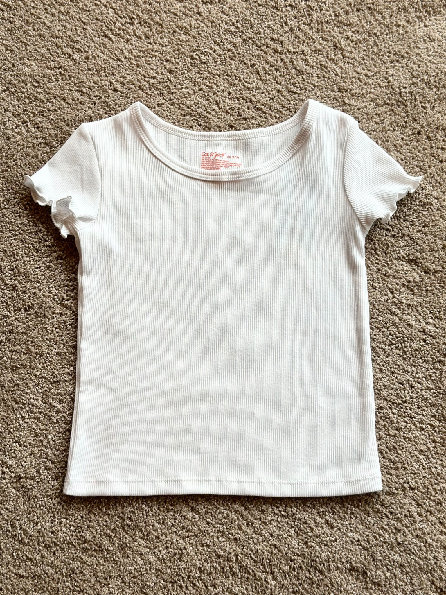 Girls short sleeve ribbed T shirt! 🤍
#girls #shorteeve #tshirt #target #kids #kidsfashion #like #comment #save #share #follow 

#LTKFindsUnder50 #LTKFindsUnder100 #LTKKids
