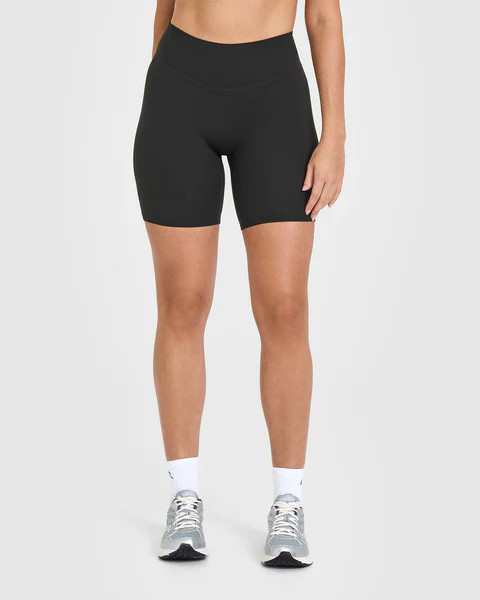 SoftMotion™ Cycling Shorts 8" 
 Soft Black | Oner Active (UK / US)