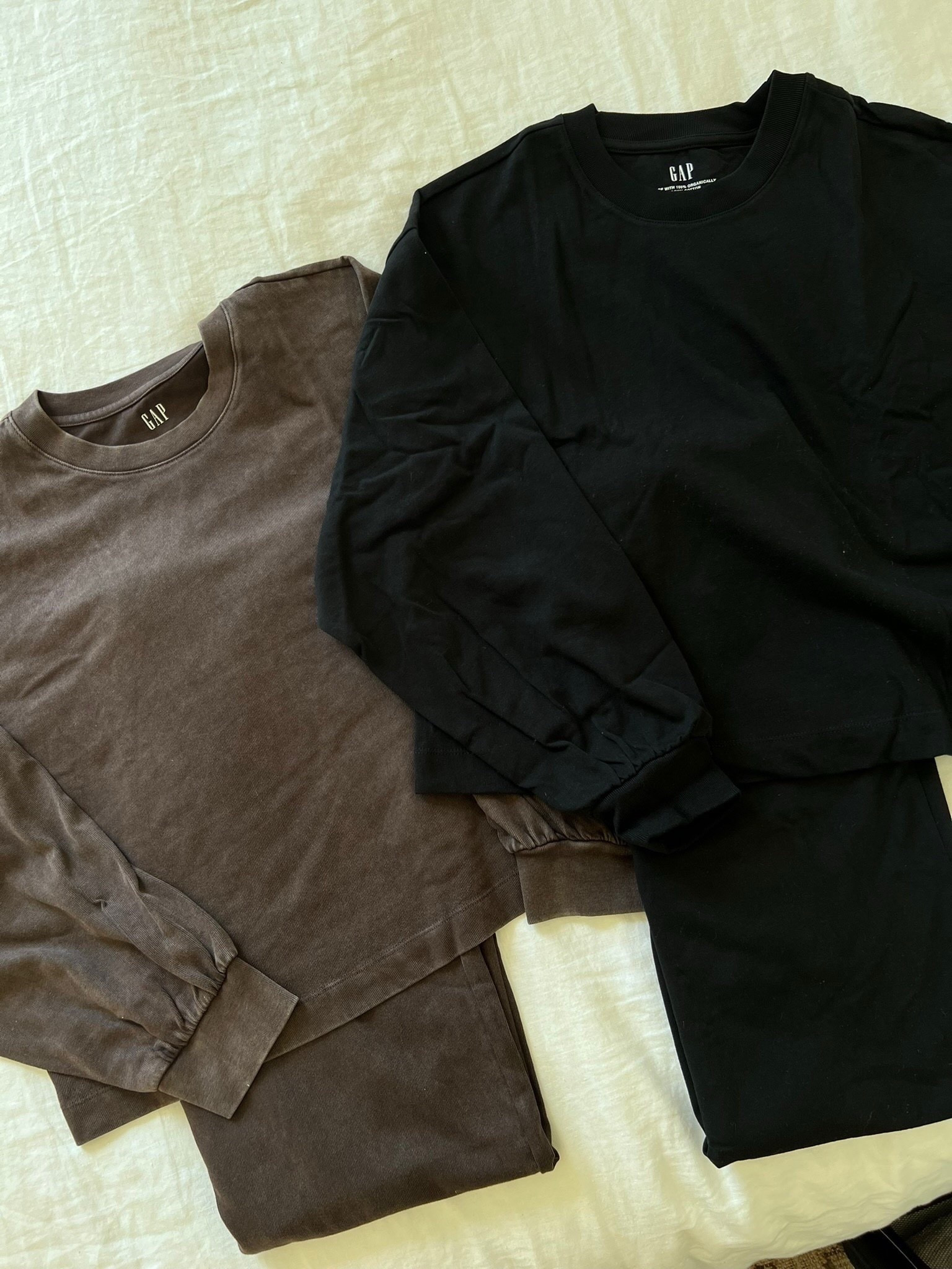 These gap are the easiest outfit to throw on! On sale right now!

Top: medium 
Bottoms: medium 

sale, sale alert, sale finds, GAP sale, GAP sale finds, loungewear, casual style, Nashville, mom of 3, Dede Raad, dress up buttercup

#LTKSaleAlert #LTKFindsUnder50 #LTKFindsUnder100