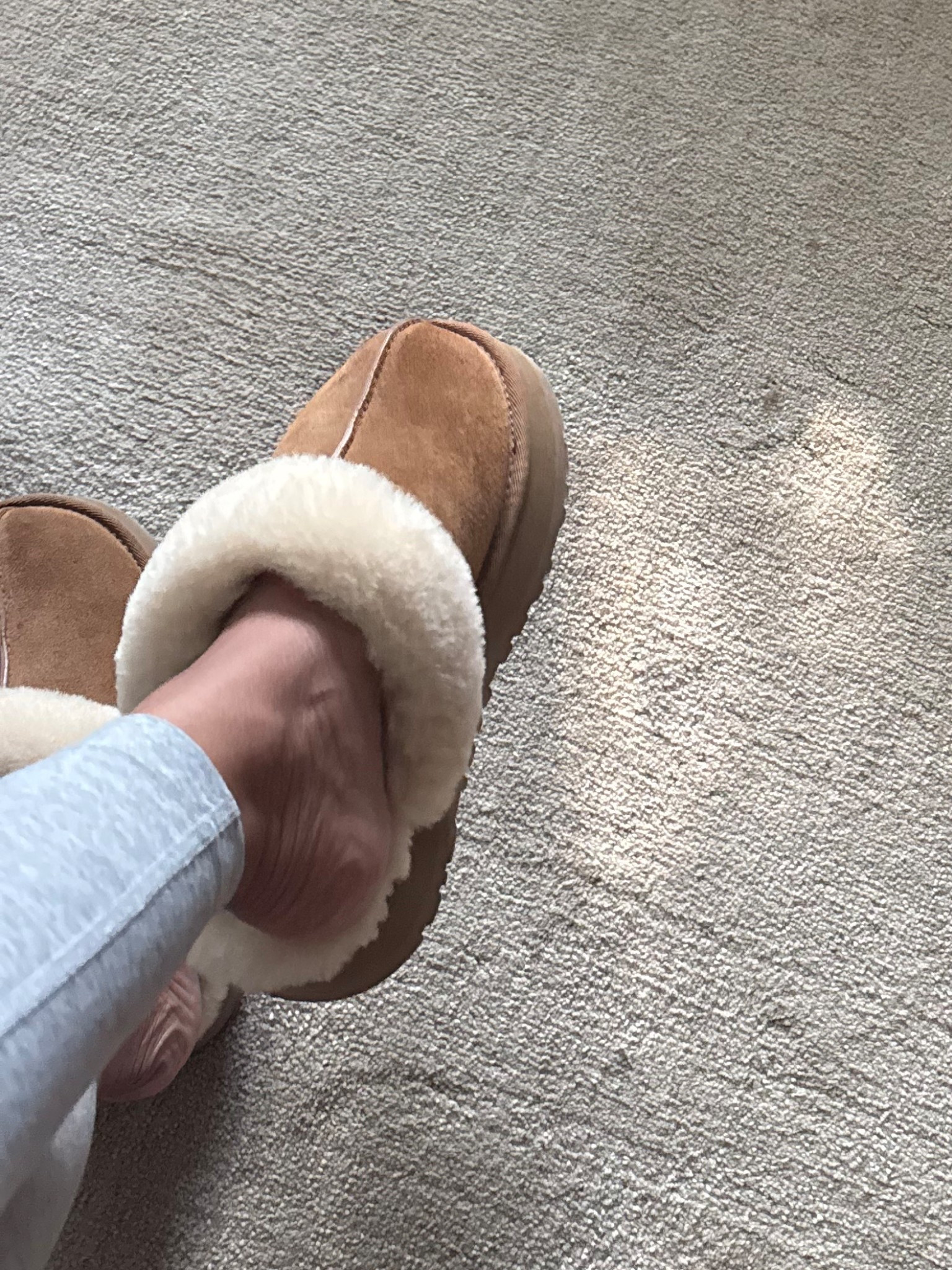 Ugg slippers - Christmas gift 

#LTKGiftGuide #LTKHoliday