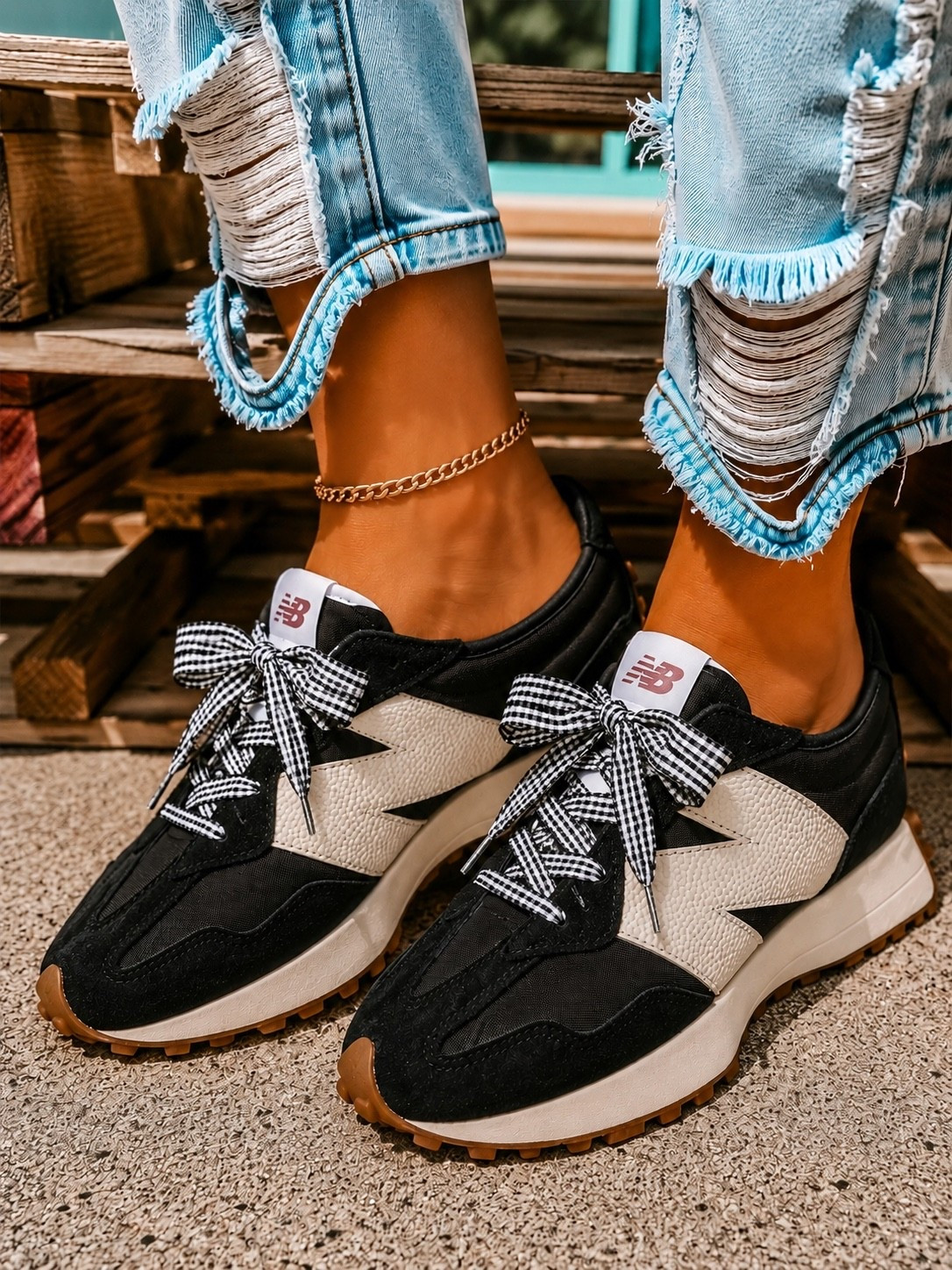 HUGE SALE ALERT! THIS IS NOT A DRILL! 🔥🚨

The New Balance 327s are at the lowest price I’ve ever seen! This is an instant add-to-cart moment!

These are hands-down one of my favorite everyday sneakers. I throw them on with jeans, shorts, leggings—you name it. They’re the ultimate sports mom, game day mom, grab-and-go shoe.

If you’ve been waiting for a sale, THIS IS IT. Don’t wait because sizes are going to disappear fast!

Comment 327 and I’ll send you the link! 👟✨

#LTKgrwm #LTKootd #LTKmomlife