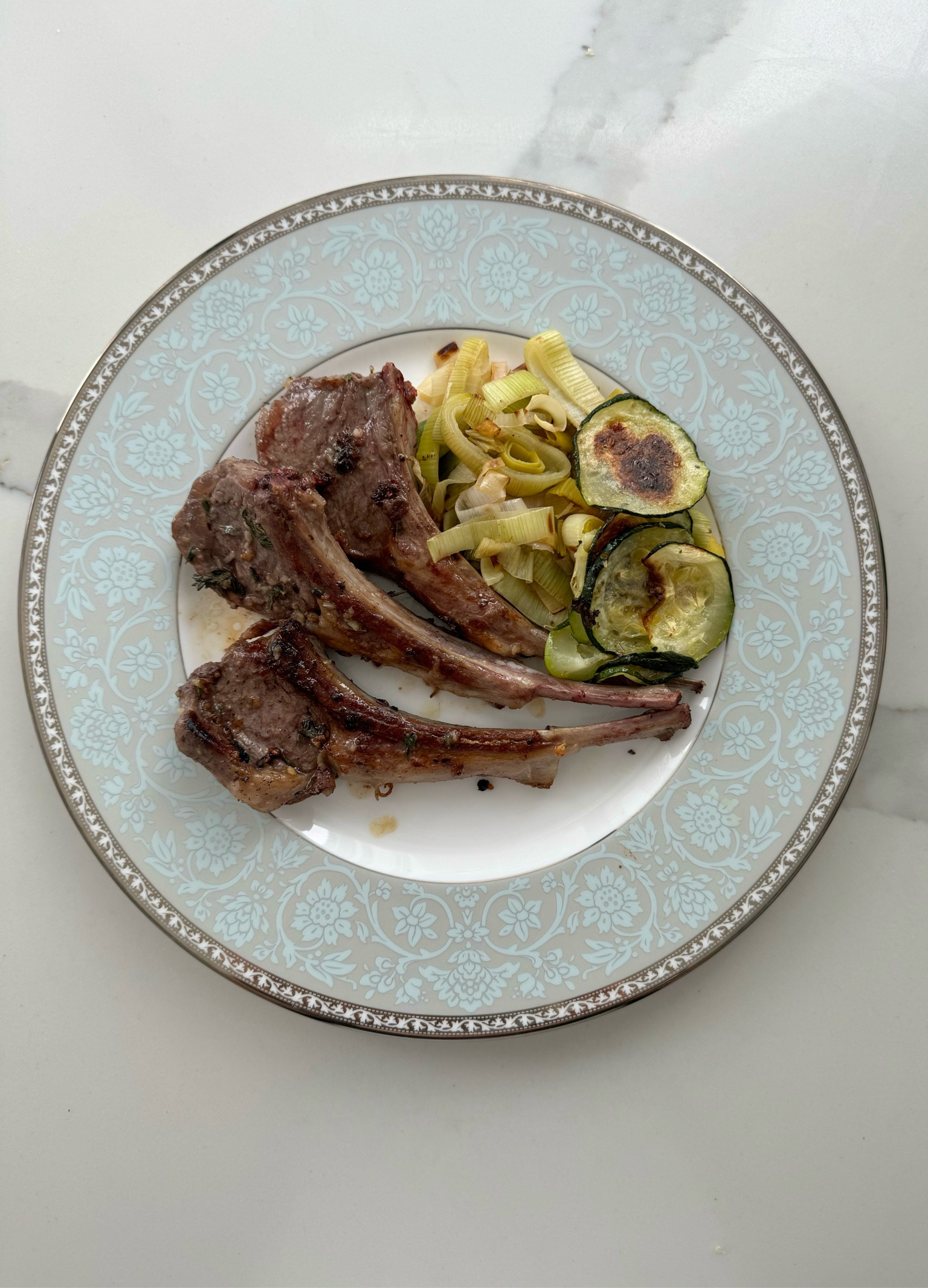 Lovely everyday dinnerware ✨ 
A gorgeous canvas for gorgeous meals. 
Menu of the day👩🏽‍🍳: Lamb chops w grilled zucchini & leeks 

#LTKHoliday #LTKHome #LTKSaleAlert