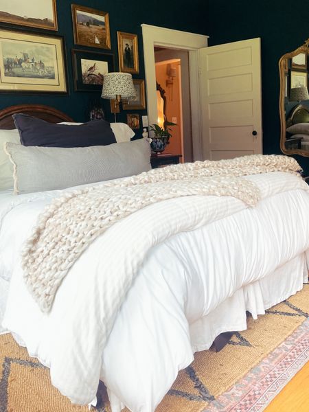 The coziest guest bedroom bedding ☁️

#LTKsalealert #LTKunder100 #LTKhome