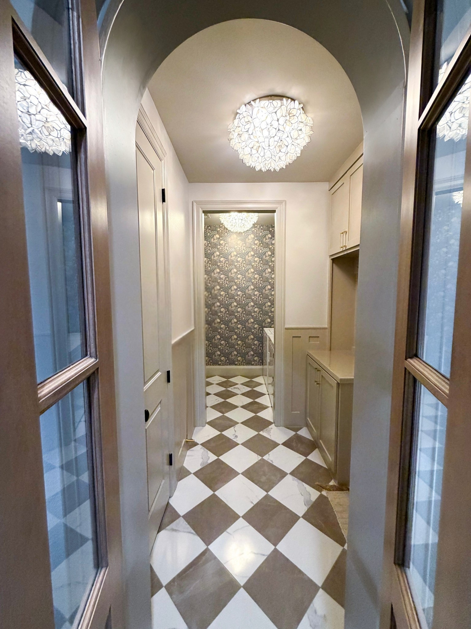 #laundry room -#wallpaper

#LTKHome